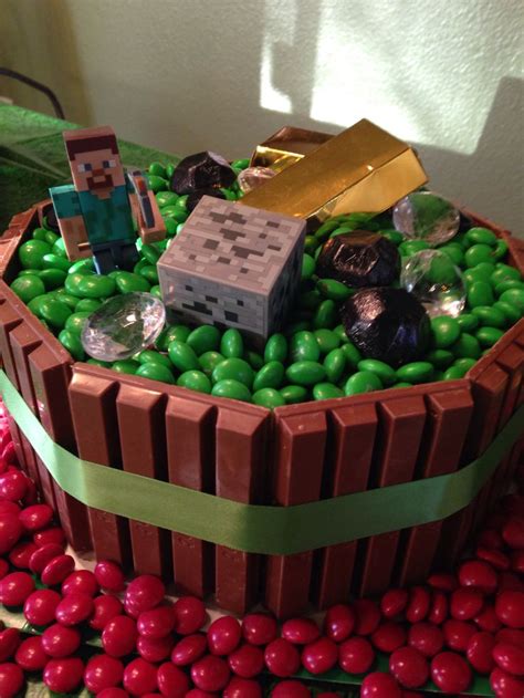 Awesome beautiful cake decorating ideas with fondant | perfect cake tutorials by so tasty подробнее. 25+ unique Easy minecraft cake ideas on Pinterest | Creeper cake, Minecraft cake creeper and ...