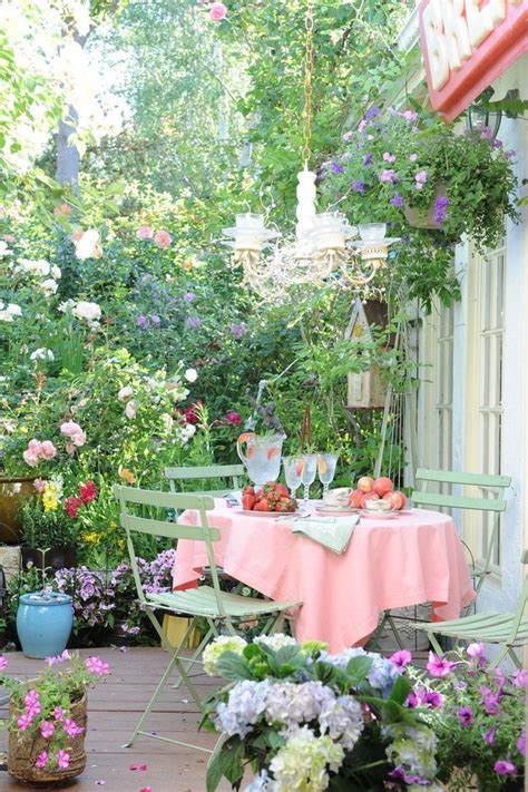 20 Bright Spring Terrace And Patio Décor Ideas Digsdigs