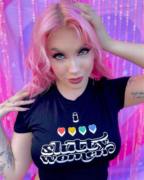 Nana🍾 On Twitter Rt Chrissychlapp Pride Merch Out Now 💓💓🏳️‍🌈🏳️‍🌈🏳️‍🌈🫶🏻🫶🏻 This Is My Most