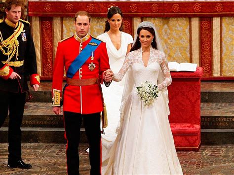 El príncipe harry, nieto de la reina isabel ii de inglaterra, reconoció que él y su hermano, el príncipe william, van en este momento por caminos diferentes, y que tienen días buenos y otras veces días malos. Los príncipes William y Harry tomaron una drástica ...