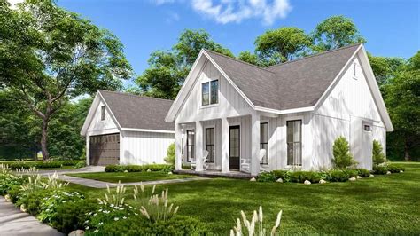 One Story Modern Farmhouse Plan With Open Concept Living 51829hz