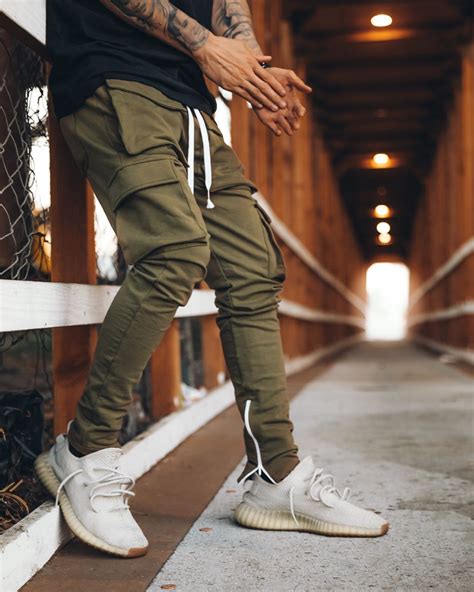 Https://techalive.net/outfit/green Cargo Pants Outfit Men