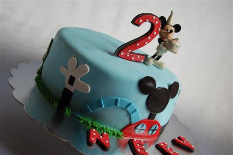 Hi ann, thanks for all your videos it helped me make so many cakes. CUSTOMISED CAKES BY JEN: Mickey Mouse Clubhouse Cake