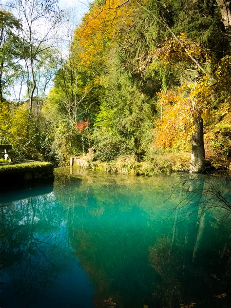 Erfahren sie alles über den blautopf blaubeuren und seine umgebung. Der kleine Blautopf in Essing