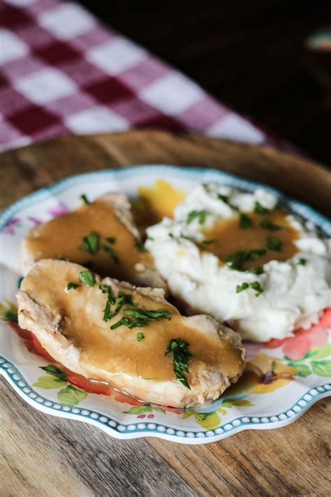 Serve them with veggies such as mashed potatoes or broccoli along with a green salad for a complete meal. Slow Cooker Pork Chops with Gravy | Recipe | Slow cooker pork, Pork chops, gravy, Slow cooker ...