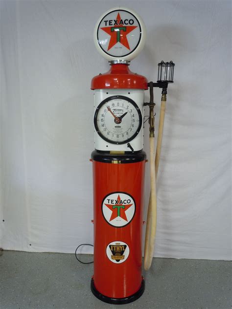 very nice restored original tokheim 850 gas pump done in texaco contact us via