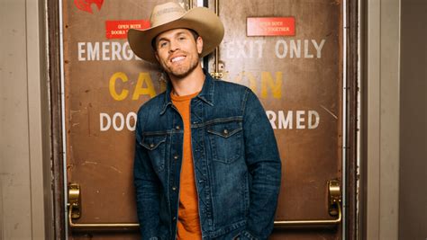 Dustin Lynch Talks New Album Upcoming Tour And His First Break Up Iheart