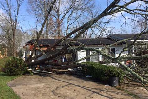 Deadly Tornado Tears Through Mississippi