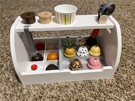 Toy Review Melissa And Doug Wooden Scoop And Serve Ice Cream Counter