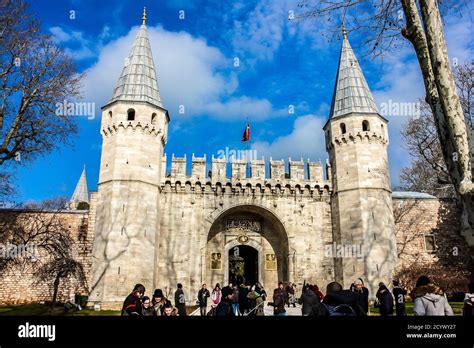 Babusselam Gate Of Salutation Middle Gate Entrance To The