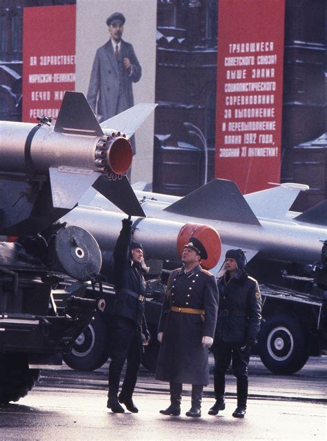 Амери су насели на блеф: Како је СССР плашио Америку џиновским имитацијама оружја - Russia ...