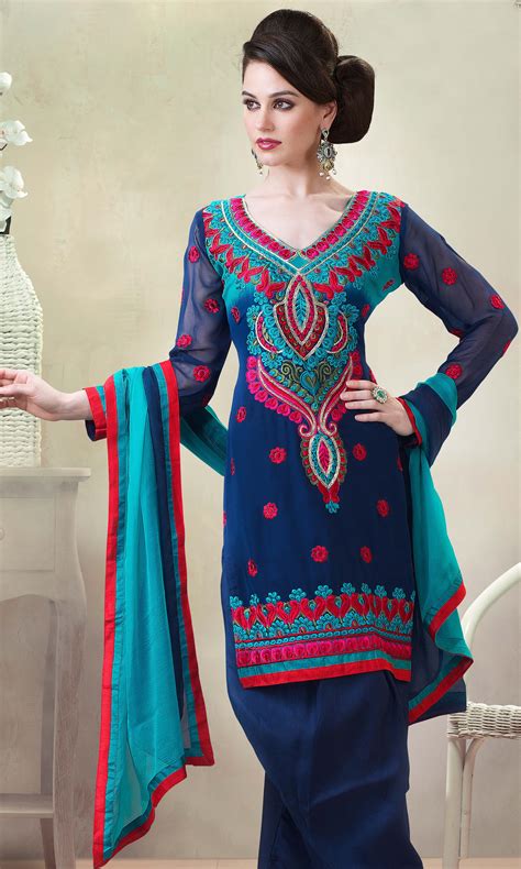 Item Code 709092 Latest Styles Indian Ethnic Salwar Kameez Kurtis Bollywood Sarees At