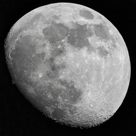 Moon Shot Waxing Gibbous Rphotographs