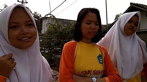 Harus menjadi member bkk smk pgri 2 karawang 30rb. Menjaga lingkungan sekitar SMK SEHATI KARAWANG - YouTube