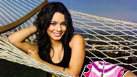 vanessa hudgens wallpapers wallpaper cave