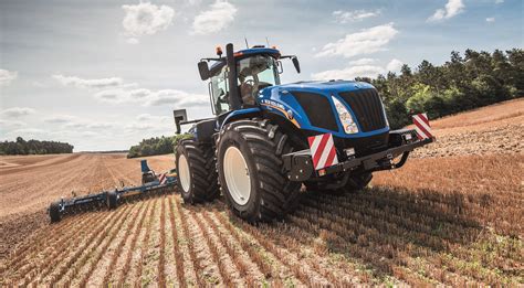 605hp New Holland Is Worlds Most Powerful Cvt Tractor Agrilandie