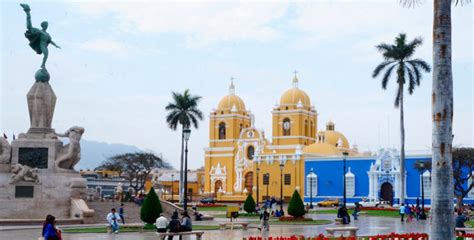 Plaza De Armas De Trujillo Turismo And Viajes Portal Iperú