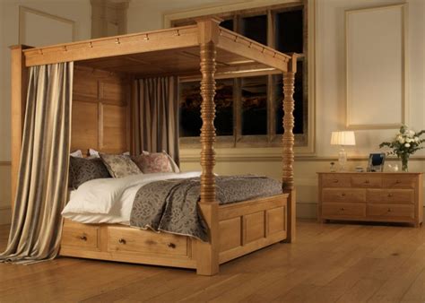 Balmoral Four Poster Bed In Solid Oak Revival Beds