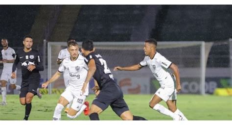 O atlético mineiro é a mais recente adição ao portfólio de patrocínios do grupo kaizen gaming (stoiximan / betano), passando a envergar a marca betano na frente da camisola. Atlético-MG resolve atrito com patrocinadores, mas adia ...