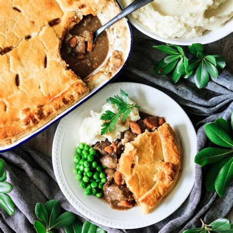 How To Make Steak And Ale Pie Recipe Recipe Steak And Ale Ale Pie