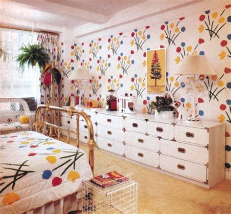80s Bedroom Wallpaper