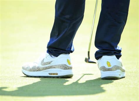 In this tony finau golf swing analysis we analyze the golf swing of tony finau! Tony Finau: Masters fans sent into MELTDOWN over American ...