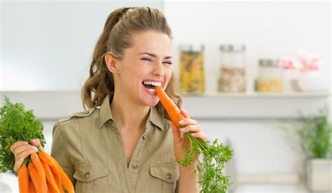 Best Time To Eat Carrots How Many Carrots Per Day BioWellBeing