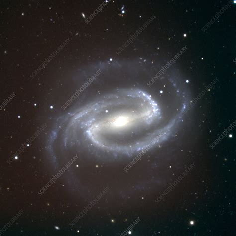 Esta imagen del hubble muestra a ngc 2608, una galaxia espiral barrada ubicada a 64 millones de años luz de distancia en la constelación de cáncer. Barred spiral galaxy NGC 1300 - Stock Image - R820/0383 ...
