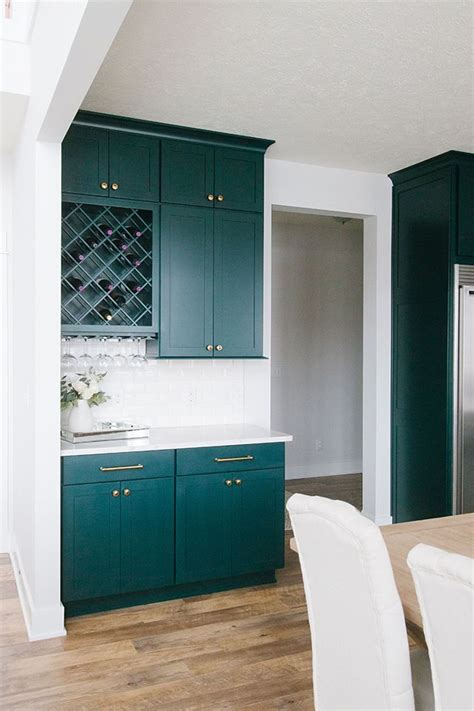 We've already told of cool outdoor kitchen designs but if you don't have a country house or a garden, or if you don't have enough space to organize it, there's a way. Client Reveal: Emerald Green Kitchen (Michaela Noelle ...