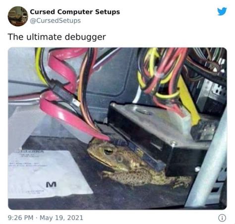 These Computer Setups Are Cursed 30 Pics