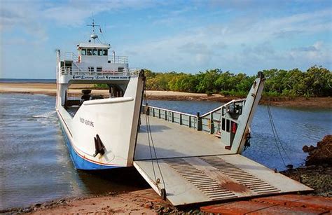 Fraser Island Ferry Queensland Australia Fraser Island States Of