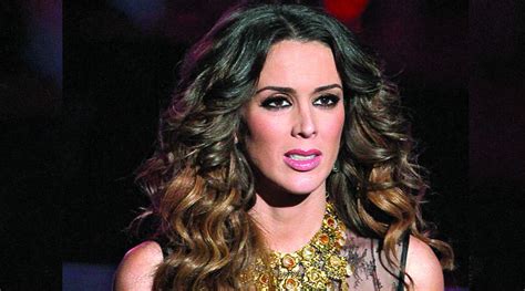 Jacky Bracamontes ¡comparte Su Dolor Tvynovelas México