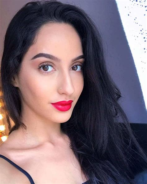 Nora fatehi is a canadian dancer, model, and actress who is popular for her belly dancing skills and doing item songs in films like temper, baahubali and kick 2. Nora Fatehi Is Selfie Queen Looks Beautiful Even Without ...