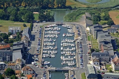 Courseulles Sea Joinville Marina In Courseulles On The Sea Low