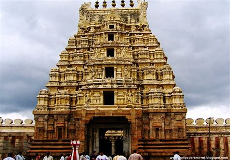 Top 10 Famous Temples To Visit In India Sri Krishna
