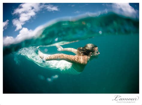 Underwater Trash The Dress Photos Lamour Photography
