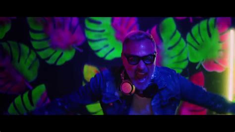 J Balvin Willy William Mi Gente Official Video Youtube