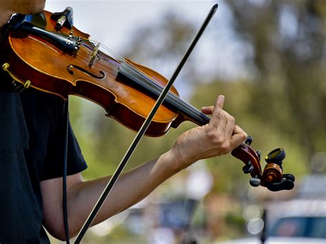 Violinist Playing Outdoors Free Stock Photo Public Domain Pictures
