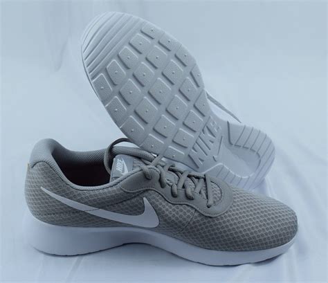 Nike Tanjun 812654 010 Mens Running Shoes Wolf Grey And White