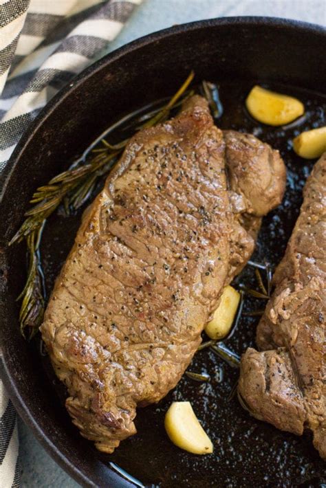 Steak that sizzles on the stovetop. Cast Iron Steak - The Clean Eating Couple