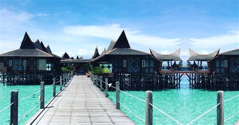 When you think of malaysia, you imagine endless beautiful beaches, diverse wildlife, and before you quickly scroll down to identify the top 6 vpns in malaysia, you should first understand malaysia's internet. 10 Insane Floating Hotels In Malaysia So You Can Teleport ...