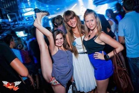 20 nightclub pictures that will make you cringe linkiest
