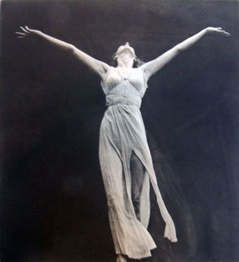 Isadora Duncan Graphic Arts Isadora Duncan Dance Photography Vintage Photography