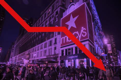 macy s struggling to court under 40 crowd ahead of crucial holiday season ad age