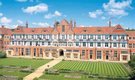Remodelled Arts & Crafts houses offer fabulous design | Express.co.uk
