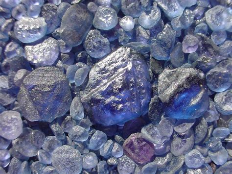 Sapphires From Wyoming Rocks And Minerals Minerals Rocks And Gems