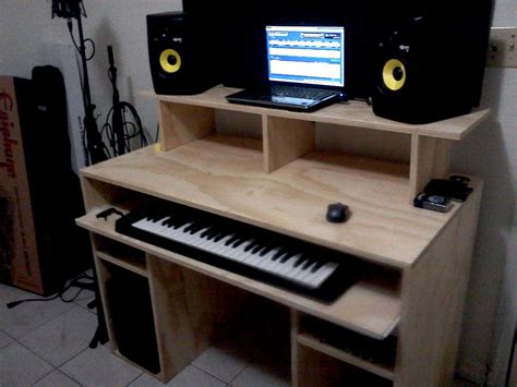 These diy studio desk designs and ideas make sure you're considering every feature you may want to add into your plan before you. My DIY Recording Studio Desk - Gearslutz.com | Studio desk, Recording studio desk, Home ...