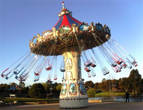 FLYING SWINGER - Technical Park - Amusement Rides and amusement rides