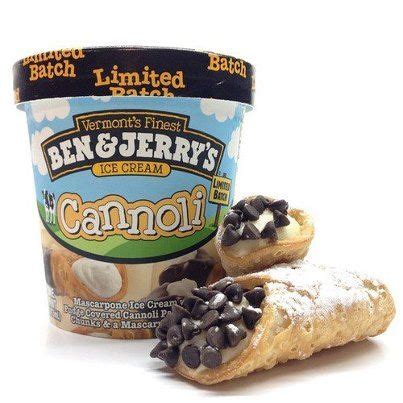 Nå står den foran perleporten, holy cannoli sitter og venter. Holy cannoli! I need this now. | Ice cream flavors, Flavor ...