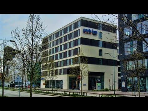 It's easy to reach attractions like the turning torso and malmö university from this exceptionally located hotel. Park Inn Hotel, by Radisson Malmö, Sweden - YouTube